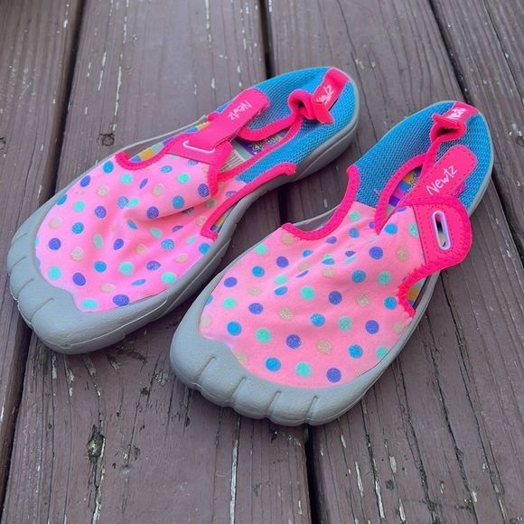 newtz Shoes Newtz Sz 9 Womens Pink Polkadot Water Shoes Skele Toes